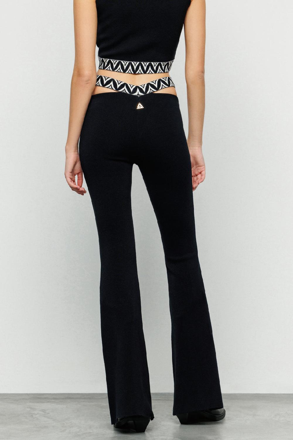 Akep PANTALONE FLARE AKEP CON DETTAGLIO JACQUARD LOGO ALLOVER Outlet